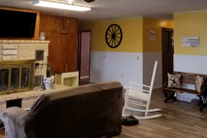 Canyon Country Guest Home, Large Long-Term Stay - Image 3