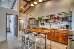 Total Lux Super Close to Beach, Bedroom/loft11 - Image 2