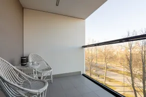 Rozłogi Sunny Apartment by BookingHost - Image 3