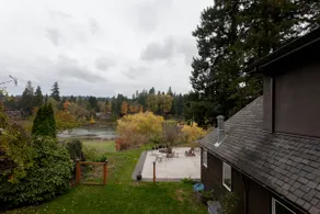 Raro Riverside Retreat - Image 4