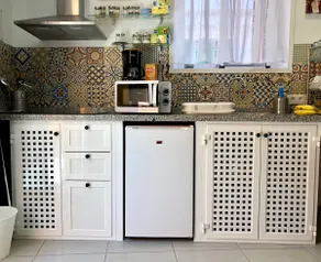 Village house completely renovated with 4 apartments, with courtyard in Arico Viejo. - Image 2