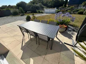 Peaceful house with garden 3 minutes from the beach - Image 2