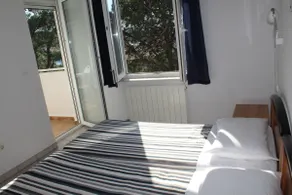 Pine apartment - Image 3