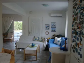 Wonderful house with private garden - Image 5