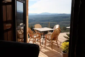 Renovated modern 16thC. Mas in mountains near sea - Image 4