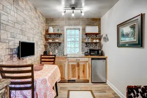 *River Park Cottage*—Charming, Quaint & Private! - Image 4