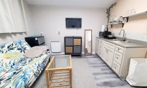 Cozy Efficiency Apt - Irmo Oasis - Image 4