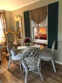 Enchanted Holiday Cottage - Image 2