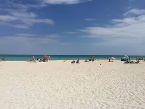 Iconic Ocean Drive | Beachfront | Guest Favorite - Image 4