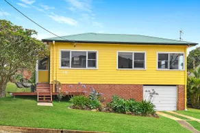 Retro Cottage Flynns Beach - Image 4