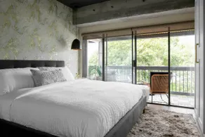Designer's Dream - Downtown Waterfront! - Image 3