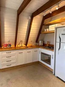 Quartz Chalet|@zehnhospedagens|Luxurious and Romantic - Image 5