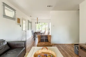 The Blue Door- Cozy Ranch Style for 6 ~ Come Stay! - Image 4