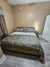 High Ceilings | King Beds | 85” TV | Near Downtown - Image 4