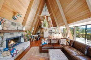 A-Frame of Mind • Fenced Yard - Lake Access - AC - Image 4