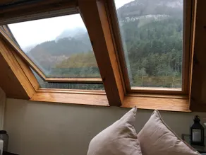 Magnificent Duplex Penthouse with Mountain View - Image 5