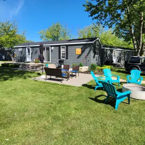 Hummingbird Haven Cottage - Rochester Place Resort - Image 2
