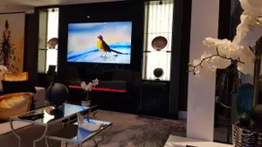 Brand New Modern Guest Living Space - Image 5
