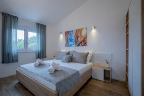 Apartment Iris - Image 2