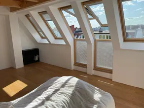 Bright Loft with Panoramic City Views - Image 2
