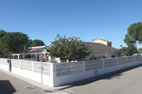 La Bisa. Country house. Near Warner Park Madrid - Image 2