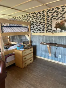 Black Hills Bungalow - Image 3