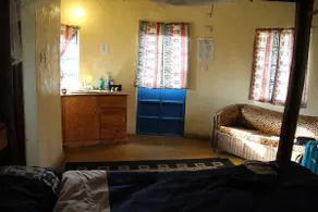 MIA Safari Lodge, African bungalows - Image 4