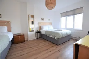 Beachfront Two Bedroom Apartment - Image 4