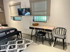 Open Room Comfort - Image 4