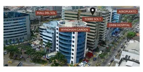EcuSuites TorreSol 906 Premium Parking-Airport - Image 5