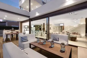 Spektakulær luksuriøs minimalistisk villa med privat pool underholdningsområder - Image 3