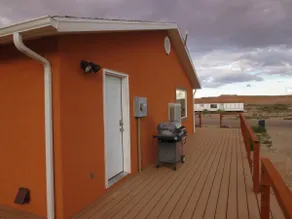 Tumbleweed Manor (Large 5 bedroom house) - Image 3