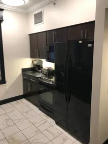 SPACIOUS 2 Bedroom Presidential Suite! - Image 5