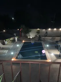 Apartment with a pool - Image 4