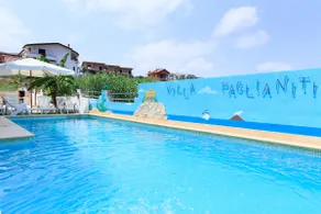 family stay with Wi-Fi pool by the sea - Image 2