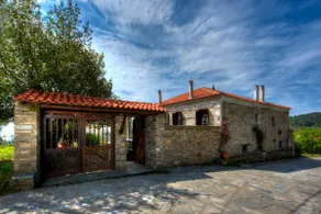 Traditional, stonebuilt, 1930s, renovated cottage with sunset, sea view. - Image 3