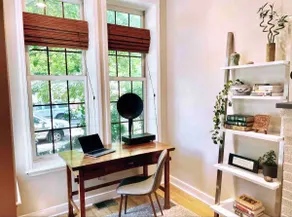 Spacious Victorian House plus Carriage House - Image 5
