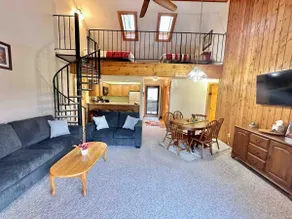 Atv trails Fall Colors 3 Bd+loft 2 bath Sleeps 12 - Image 4