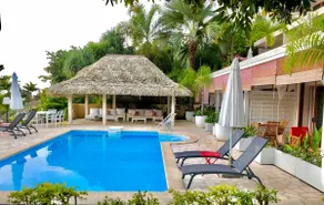 Comfortable Suite with Kitchen, View & Pool ! - Image 3
