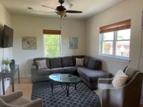 The Allen Creek Apt. Historic Downtown Evansville - Image 3