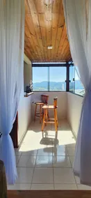 Entire house with a view of the mountains - Image 5