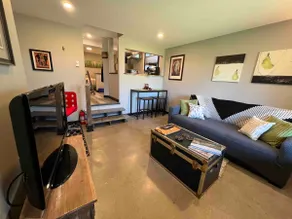 Private Retreat | Near TRU & RIH | Trails - Image 5