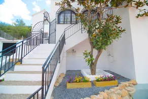 Vila Sitges, big house with pool - Image 2