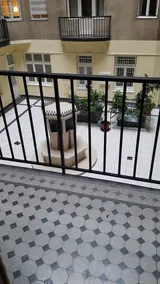 Studio in the city next to Basilika and Parlament - Image 5