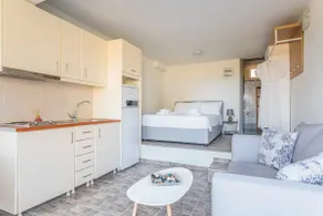 Petra- Naftilos Residences - Image 2