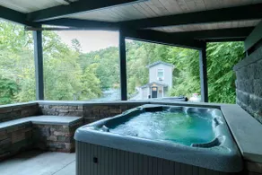 Country Creek Cottage on Spring Creek with Hot Tub - Image 2