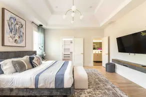 Camilla Haus - High End Luxury Modern Home - Image 4
