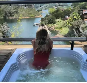 Cabin with jacuzzi and access to the reservoir - Portum II - Image 5