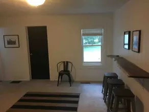Cozy Home Steps From Campus - Image 4