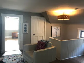 Third Floor Apt. in Historic Home - Image 5